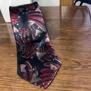 ItalianIssimo silk poly blend vintage tie